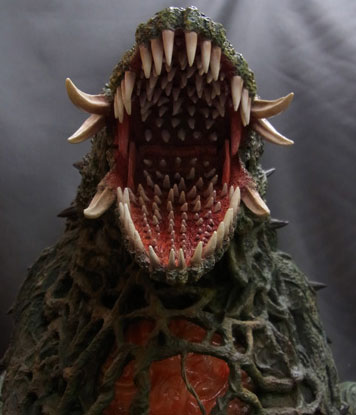 エクスプラスの「東宝大怪獣シリーズ ビオランテ」が新たに