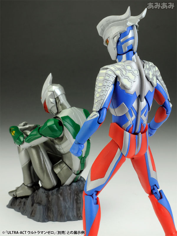 ULTRA-ACT ミラーナイト アクションフィギュア 『ウルトラマン