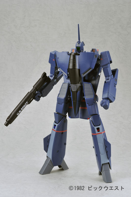やまとマクロスシリーズ 超時空要塞マクロス 1/60 完全変形 VF-1A キャヴァリアーズ TOY-RBT-2309_01.jpg