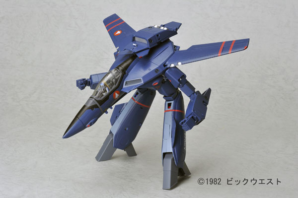 やまとマクロスシリーズ 超時空要塞マクロス 1/60 完全変形 VF-1A キャヴァリアーズ TOY-RBT-2309_05.jpg