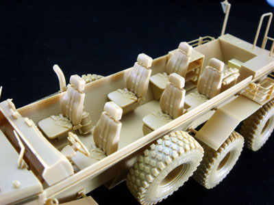 1/35 米バッファローMPCV地雷除去車両 プラモデル[BRONCO]《在庫切れ