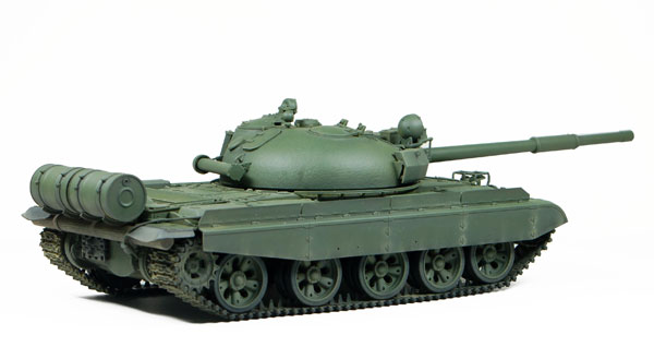 1/35 ソビエト軍 T-62 BDD主力戦車 Mod. 1984 プラモデル