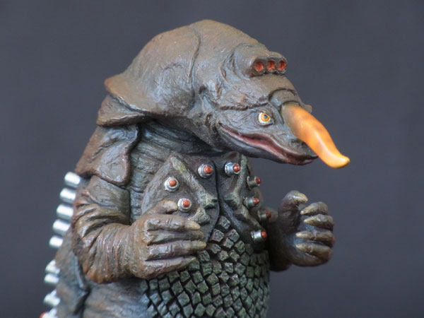 怪獣ミュージアム ザラガス 完成品フィギュア 『ウルトラマン』より