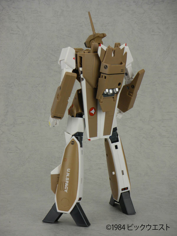 やまとマクロスシリーズ 超時空要塞マクロス-愛・おぼえていますか- 1/60 完全変形 VF-1A 量産機 劇場版 オプションパーツ付 TOY-RBT-2375_10.jpg