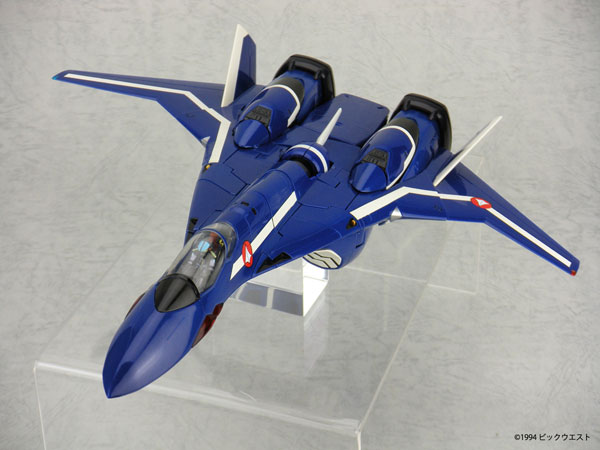 やまと 1/60 マクロス7 vf-19F エメラルドフォース一般機仕様 完成品 やまと マクロスシリーズ 1/60 完全変形 VF-19F エメラルド