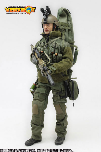 FIG-DOL-4988_01.jpg