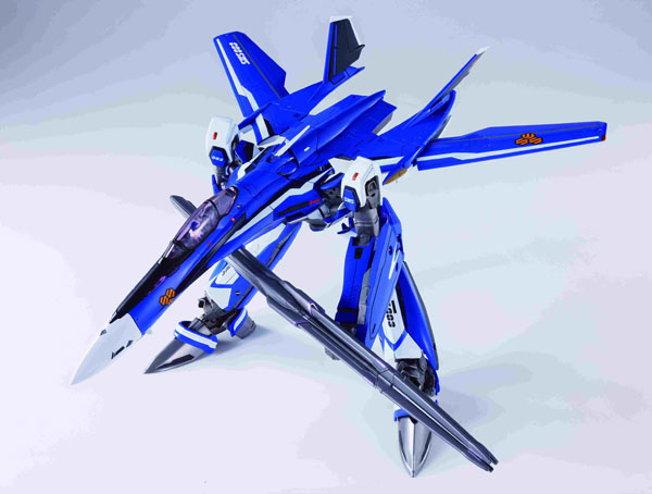 TOY-RBT-2394_06.jpg