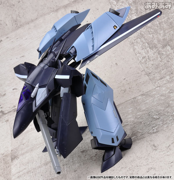 やまとマクロスシリーズ マクロス7 1/60 完全変形VF-17D with