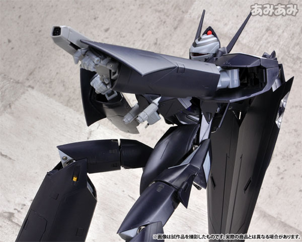 やまとマクロスシリーズ マクロス7 1/60 完全変形VF-17D with スーパー