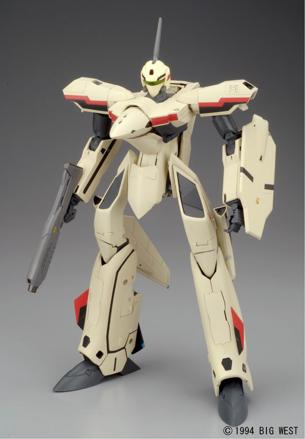 50%OFF! マクロスプラス YF-19 やまと 3形態に完全変形 フィギュア