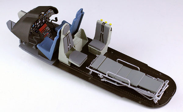 1/32 BK-117“ドクターヘリ” プラモデル（再販）[ハセガワ]《在庫切れ》