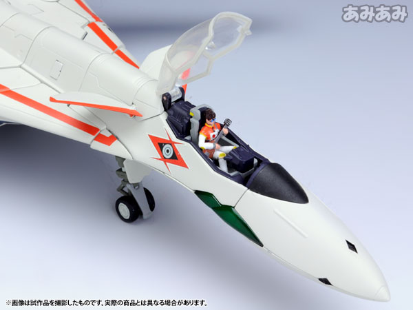 やまとマクロスシリーズ マクロス7 1/60 完全変形VF-19P 惑星 やまとマクロスシリーズ マクロス7 1/60 完全変形VF-19P 惑星