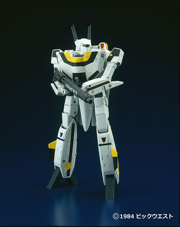超時空要塞マクロス 1/48 完全変形 VF-1S ロイ・フォッカー機