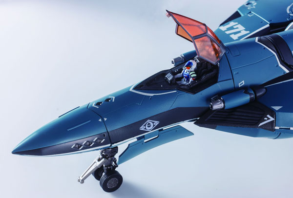 TOY-RBT-2966_06.jpg