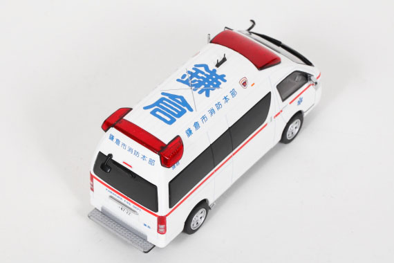 1/43 カーネル 2009 神奈川県鎌倉市消防本部高格救急車 モデルカー 1/43 トヨタ ハイメディック 2009 神奈川県鎌倉市消防本部