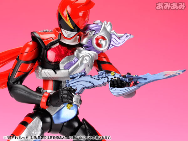 アキバレンジャー フィギュアーツ　未開封 未開封 アキバレッド 非公認戦隊アキバレンジャー フィギュアーツ 10