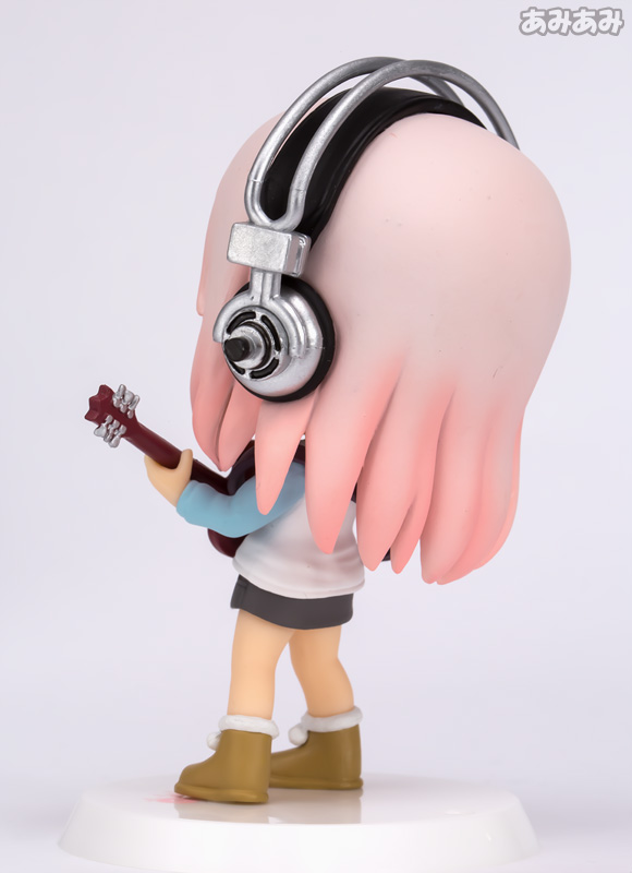 FIG-MOE-07648_03.jpg