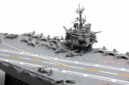 ユニマックス フォース オブ ヴェラーシリーズ 1/700 CVN-65 ユニマックス フォース オブ ヴェラーシリーズ 1/700 CVN-65