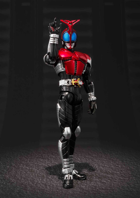 S H Figuarts 真骨彫製法 仮面ライダーカブト ライダーフォーム 仮面ライダーカブト