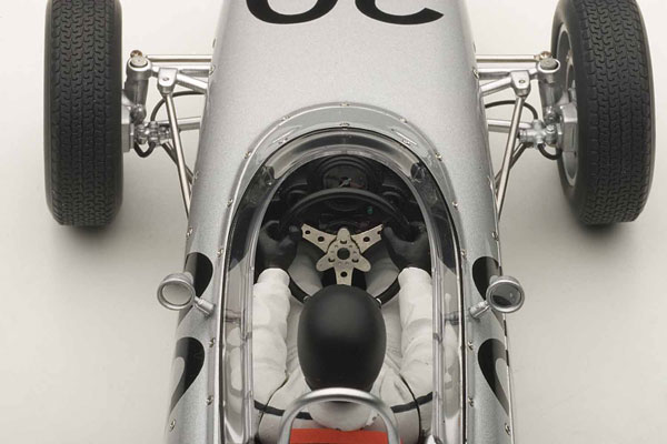 シグネチャーシリーズ 1/18 ポルシェ 804 F1 1962 #30(フランスGP優勝 
