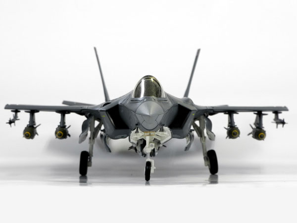 1/72 F-35A ライトニングII “第461戦術戦闘試験飛行隊”[ホビーマスター