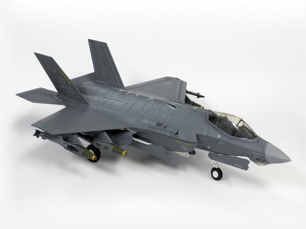 1/72 F-35A ライトニングII “第461戦術戦闘試験飛行隊”[ホビーマスター