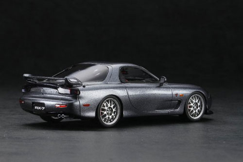1/43 マツダRX-7 (FD3S)スピリットR Type A チタニウム