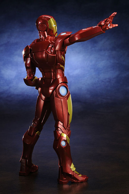 ARTFX+ アイアンマン MARVEL NOW! 【RED × GOLD】 1/10 PVC塗装済み簡易組立キット FIG-KAI-7647_02.jpg