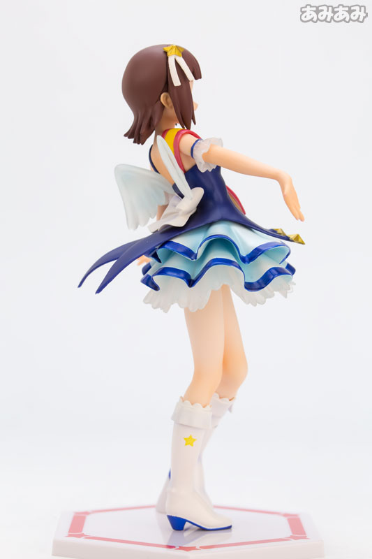 FIGURE-000849_05.jpg
