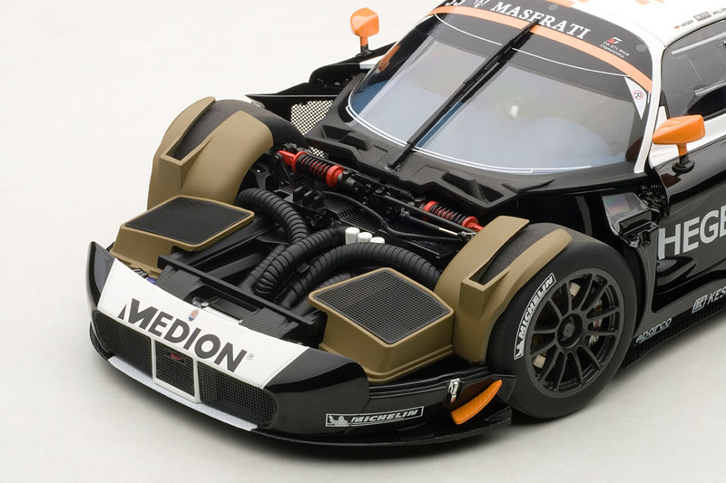 美品　1/18 オートアート マセラティ MC12 FIA GT1 2010 2010 MASERATI MC12 FIA GT1 CHAMPIONSHIP RACE CAR #33 1:18 by