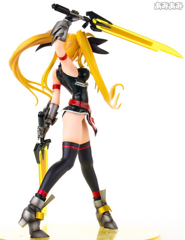 モエコレPLUS No.11 魔法少女リリカルなのはStrikerS フェイト・T・ハラオウン バリアジャケット 真・ソニックフォーム 1/7 完成品フィギュア FIG-MOE-04463_03.jpg