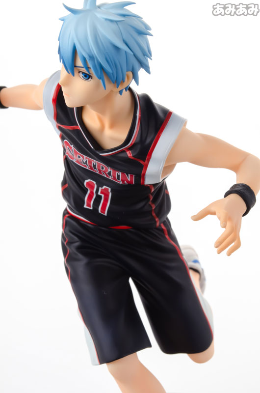 黒子のバスケ 黒子テツヤ フィギュア　メガハウス　白ユニフォーム 黒子のバスケフィギュアシリーズ 黒子のバスケ 黒子テツヤ 1/8
