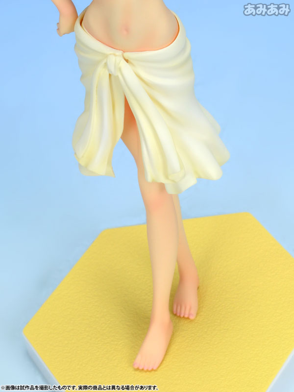 BEACH QUEENS 劇場版ペルソナ3 桐条美鶴 1/10 完成品フィギュア