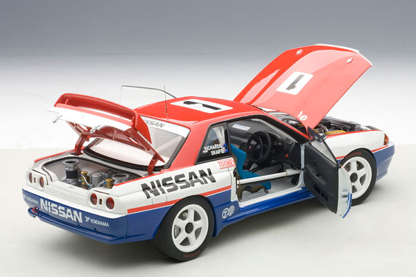 55％OFF オートアート 1/18 日産スカイライン 1991年バサースト