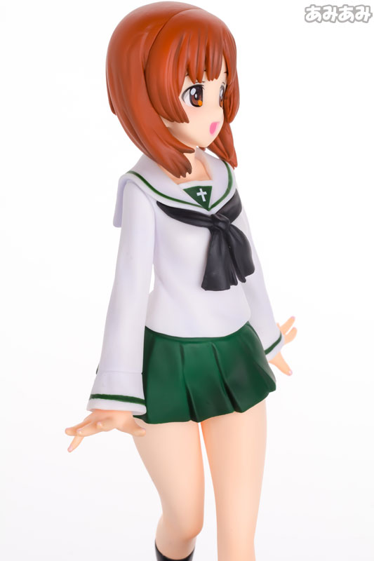 FIGURE-004067_06.jpg
