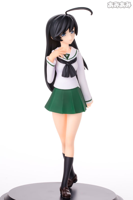 FIGURE-004068_02.jpg