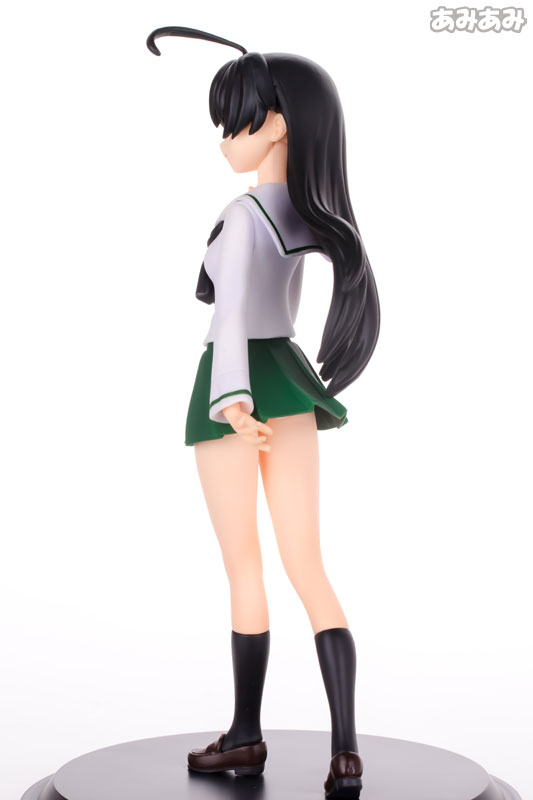 FIGURE-004068_04.jpg