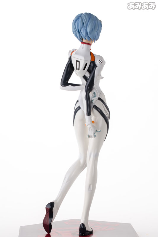 FIGURE-007254_05.jpg