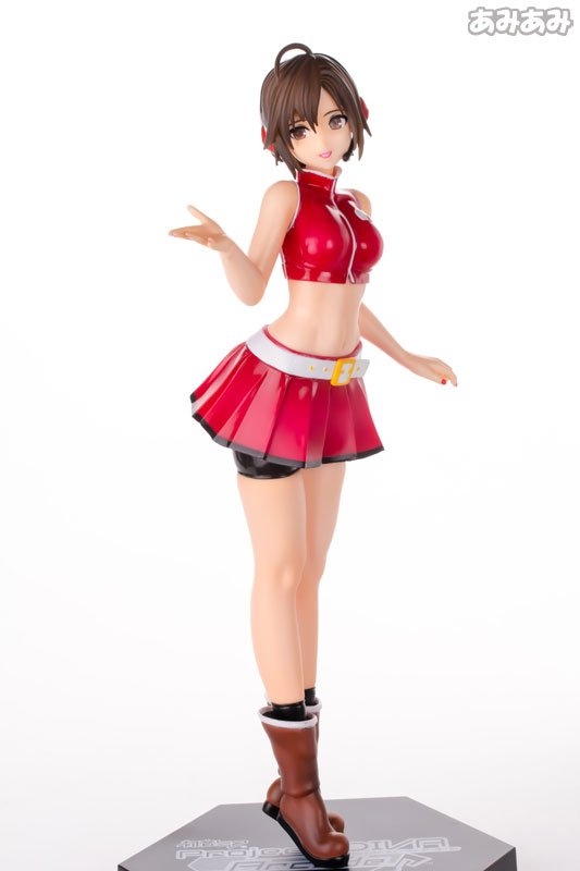 FIGURE-007437_01.jpg