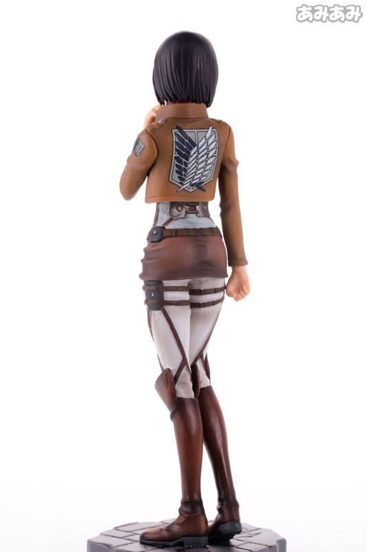FIGURE-009524_04.jpg