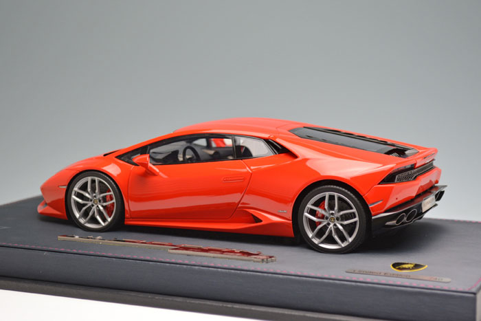 1/18 ランボルギーニ ウラカン LP610-4 2014（新色） パール