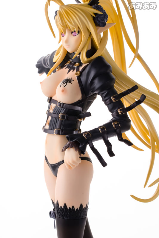 FIG-MOE-06927_12.jpg
