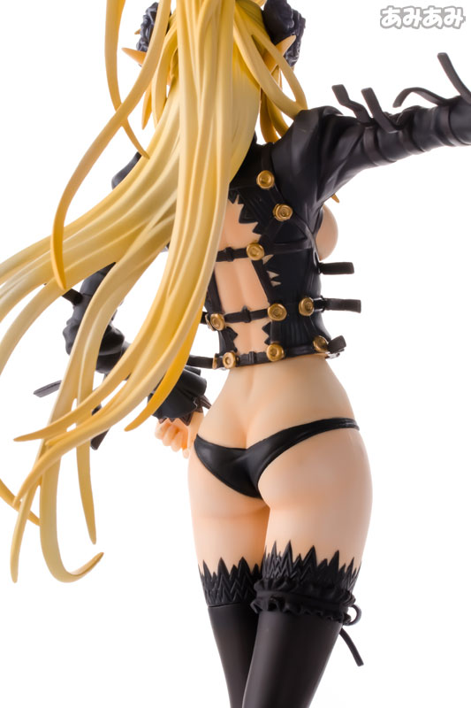 FIG-MOE-06927_13.jpg