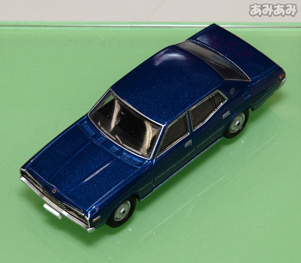トミカリミテッドヴィンテージ ネオ 日本車の時代05 セドリック