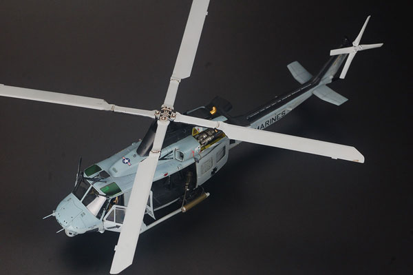 1/48 UH-1Y ヴェノム 米海兵隊汎用ヘリコプター プラモデル[キティホークモデル]《在庫切れ》