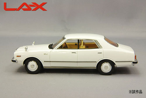 LA-X 日産　ローレル　4ドアハードトップ LAX 1/43 日産 ローレル 4ドアハードトップ メダリスト C231