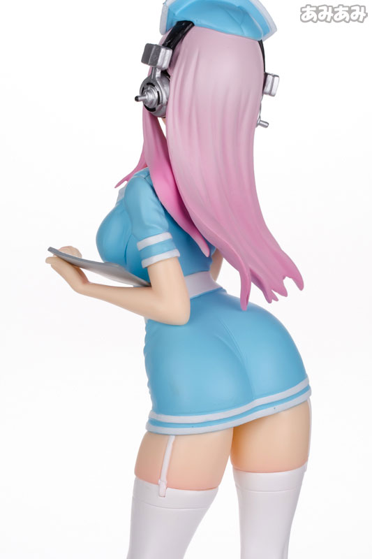 FIG-MOE-06122_08.jpg