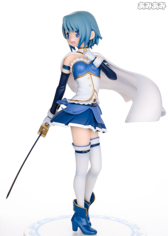 FIG-MOE-7772_03.jpg
