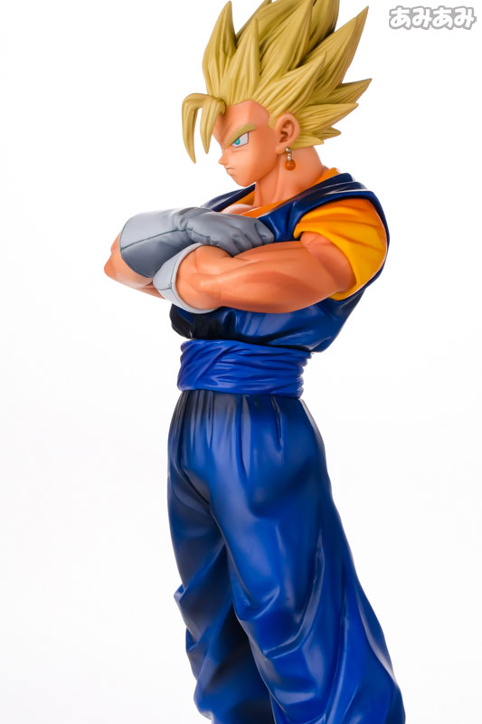FIGURE-010333_09.jpg