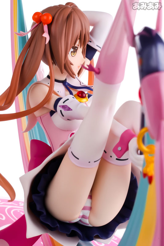 六畳間の侵略者！？ 魔法少女 レインボーゆりか 1/8 完成品フィギュア 